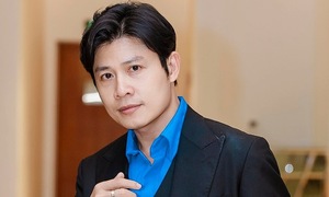 Nguyen Van Chung: I find it difficult to compose a song better than 'Viet tiep cau chuyen hoa binh'