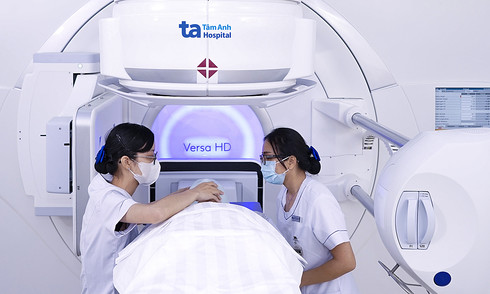 Cancer radiation therapy methods
