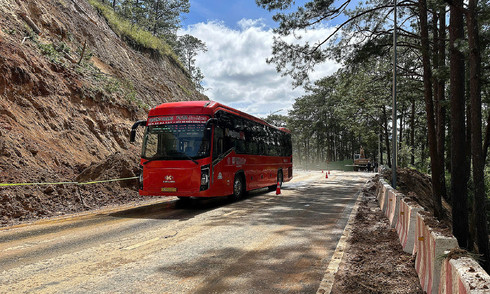 Prenn Pass reopens after 20 hours following landslide