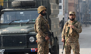 Afghanistan - Pakistan clash fiercely at border