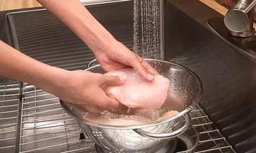 Why washing raw meat is more harmful than helpful