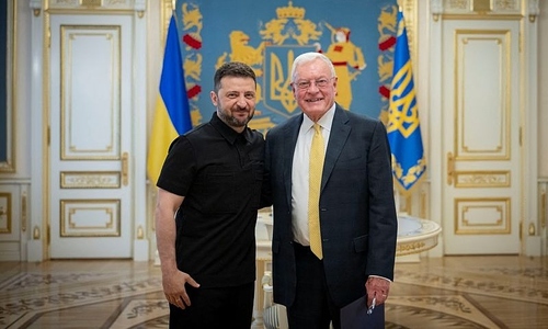 US envoy: Ukraine peace deal 'imminent'