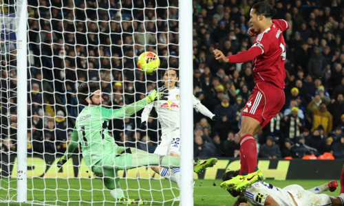 Neville: 'Liverpool is truly collapsing'