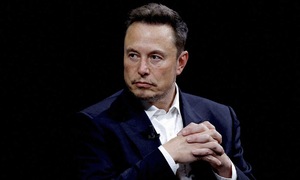 Elon Musk furious, calls for EU dissolution after X fined