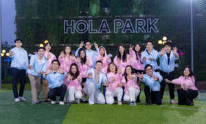 FPT and Vietnam Airlines 'matchmake' young employees to foster workplace happiness