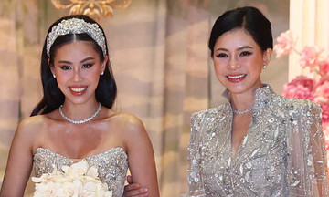 Actress Thuy Tien wears gown worth over 600 million VND at daughter's wedding