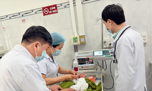 Baby girl rescued after being buried in rubber plantation