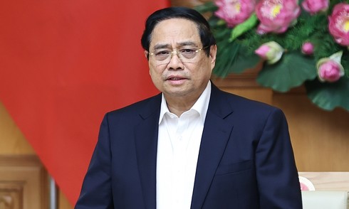 Prime minister: Quang Trung campaign to build houses in flood zones 'must achieve a resounding victory'