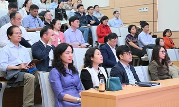 Hanoi medical university sees record number of doctoral students