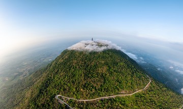 Ba Den mountain reopens after two-month closure