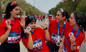 Iran investigates female runner headscarf violation