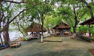 Riverine tourism model near Ho Chi Minh City
