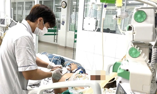 Why does fever recur after recovering from influenza A?