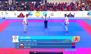 Van Suu loses to Singaporean fighter in -77kg ju-jitsu category