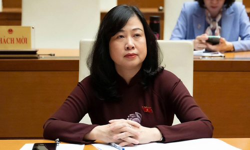 Increasing health insurance contributions from 2027 to achieve universal basic healthcare