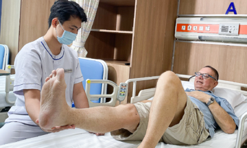 Application of 3D technology for a man's hip replacement