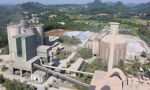 Quang Son cement plant project 'risks over 1,000 billion dong in damages'