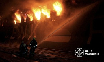 Russia attacks Ukrainian port, damaging multiple cargo ships