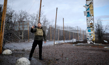 Zelensky visits Kupyansk, a city Russia claimed to control