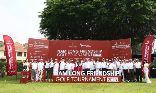 Nam Long organizes golf tournament to raise scholarship funds for students