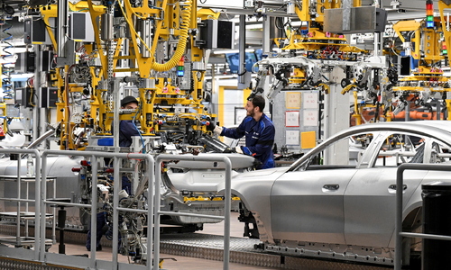 EU mandates at least 25% recycled plastic in vehicles