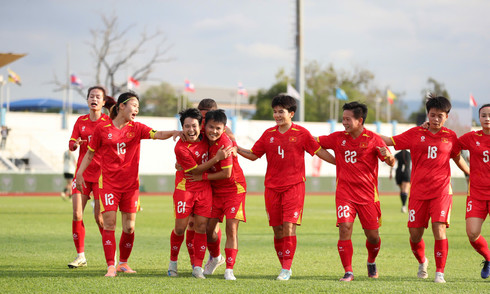Vietnam women's team scores 'gift from the heavens' goal