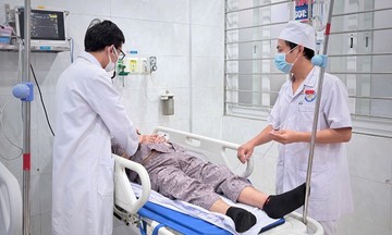 Over 70 people in Quang Ngai suspected of food poisoning after eating banh mi