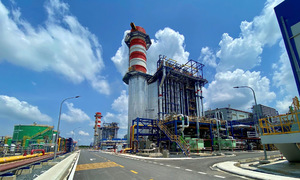 Vietnam's first billion-dollar LNG-to-power project to operate from early 2026