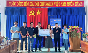 Over one billion VND to rebuild four flood-affected schools