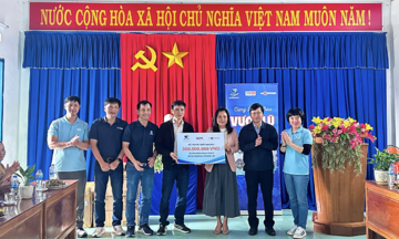 Over one billion VND to rebuild four flood-affected schools