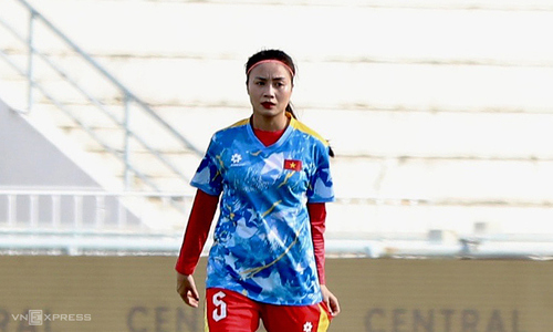 Vietnam - Indonesia: Hoang Thi Loan starts