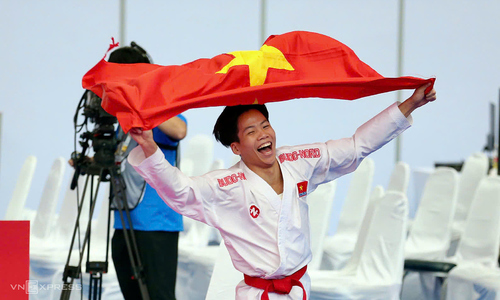 Vietnamese karate ranks first at SEA Games for the third consecutive time