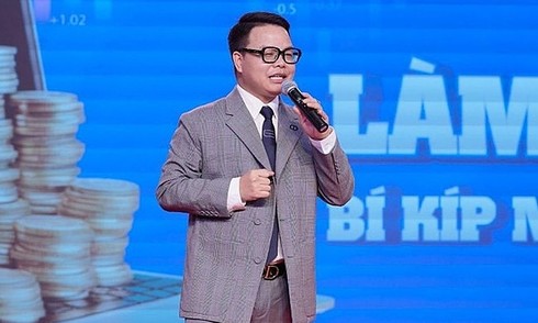 'Mr Hunter' Le Khac Ngo extradited to Vietnam