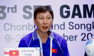Coach Kim Sang-sik holds press conference after reaching SEA Games 33 final