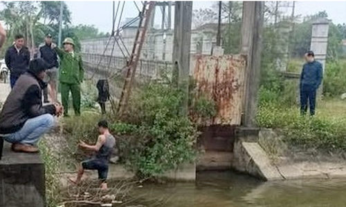 8th-grade student fatally stabbed by classmate