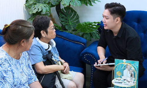 Overseas Vietnamese choose Global Smiles for year-end dental care