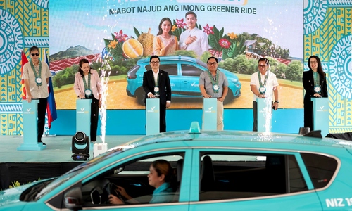 Green GSM expands electric taxi service in the Philippines