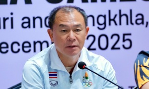 Thai coach holds press conference before Vietnam clash in SEA Games 33 final