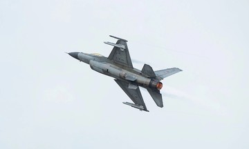 Thailand continues F-16 airstrikes in Cambodia