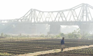 Hanoi air quality returns to unhealthy levels