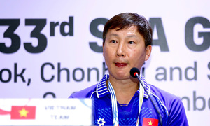 Coach Kim Sang-sik holds press conference before SEA Games 33 final