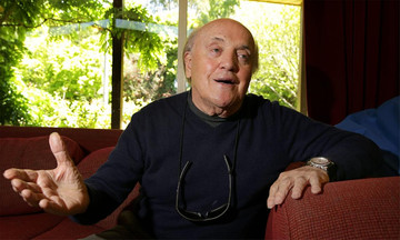 Peter Arnett, renowned Vietnam War correspondent, dies