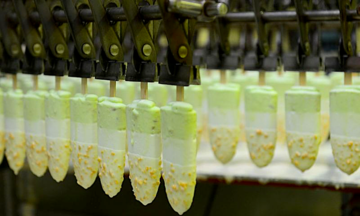 Kido fully exits ice cream business, expects 2,500 billion dong