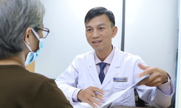 Two changes in treatment protocol for stage 4 lung cancer