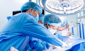 Ligament reconstruction after two tears