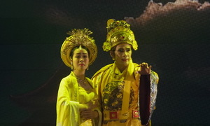 Stage production about the life of King Tran Nhan Tong
