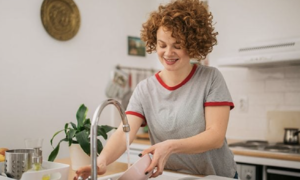 Why you shouldn't soak dishes overnight