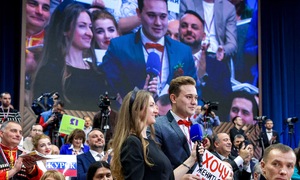 Russian reporter proposes to girlfriend during press conference with President Putin