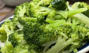 5 morning habits to reduce bloating