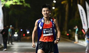 Vi Ly's strategy leads to VM Hai Phong victory in debut 42km race